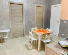 Italy Sicily Militello in Val di Catania vacation rental compare prices direct by owner 13649979