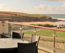 United Kingdom Cornwall Saint Merryn vacation rental compare prices direct by owner 14091764