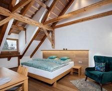 Slovakia Žilinský kraj Dolný Kubín vacation rental compare prices direct by owner 13997113