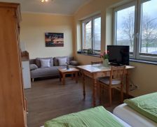 Germany North Rhine-Westphalia Krefeld vacation rental compare prices direct by owner 17928069