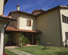 Italy Tuscany Volterra vacation rental compare prices direct by owner 26766666