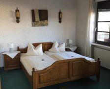 Germany Rhineland-Palatinate Waldmohr vacation rental compare prices direct by owner 13742677