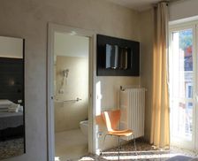 Italy Lombardy Lecco vacation rental compare prices direct by owner 14406182
