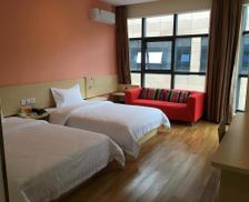 China Chongqing Area Tongnan vacation rental compare prices direct by owner 18876480