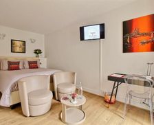France Ile de France Paris vacation rental compare prices direct by owner 16251363