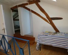 France Aquitaine Puy-de-Fourches vacation rental compare prices direct by owner 13008741