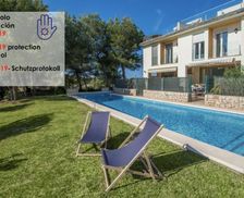 Spain Majorca Alcudia vacation rental compare prices direct by owner 19617184