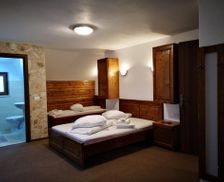 Romania Arges Arefu vacation rental compare prices direct by owner 13902546