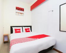 Indonesia East Java Surabaya vacation rental compare prices direct by owner 9913023