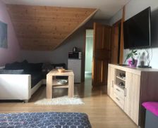 Czechia South Bohemia Vodňany vacation rental compare prices direct by owner 13661029