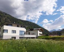 Austria Tyrol Niederthai vacation rental compare prices direct by owner 14781060