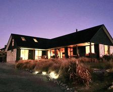 New Zealand Canterbury Lake Tekapo vacation rental compare prices direct by owner 13418943