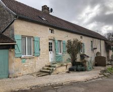 France Burgundy Bierry-les-Belles-Fontaines vacation rental compare prices direct by owner 6527711