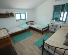 Slovenia  Štanjel vacation rental compare prices direct by owner 13845081