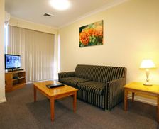 Australia New South Wales Campbelltown vacation rental compare prices direct by owner 14216025