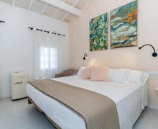 Spain Menorca Es Mercadal vacation rental compare prices direct by owner 13736461