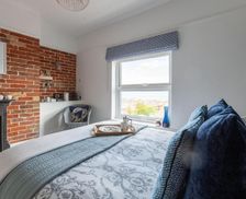 United Kingdom Isle of Wight Cowes vacation rental compare prices direct by owner 18532987
