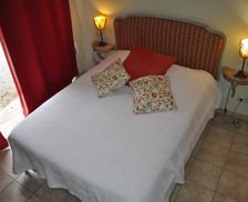 France Languedoc-Roussillon Moulès-et-Baucels vacation rental compare prices direct by owner 14043695