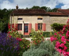 France Burgundy Sainte-Colombe-en-Auxois vacation rental compare prices direct by owner 30006924
