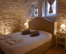 France Languedoc-Roussillon Lirac vacation rental compare prices direct by owner 14896960