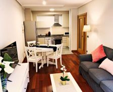 Spain Asturias Oviedo vacation rental compare prices direct by owner 18613224