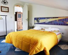 Italy Campania Ascea vacation rental compare prices direct by owner 18945031