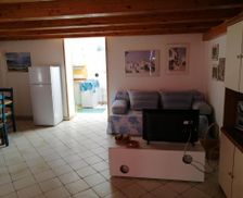 Italy Sicily Roccalumera vacation rental compare prices direct by owner 18000988