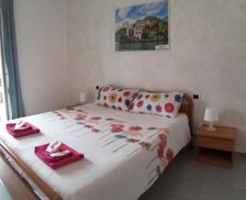 Italy Lombardy Gera Lario vacation rental compare prices direct by owner 14435830