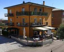 Italy Veneto Bardolino vacation rental compare prices direct by owner 27344000