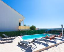 Croatia Brac Island Milna vacation rental compare prices direct by owner 15288045