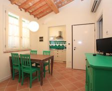 Italy Tuscany Cecina vacation rental compare prices direct by owner 18289149