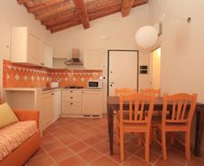 Italy Tuscany Cecina vacation rental compare prices direct by owner 18083178