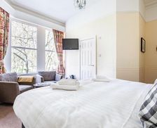 United Kingdom North Yorkshire Harrogate vacation rental compare prices direct by owner 13900857