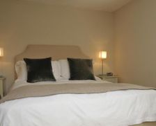 United Kingdom Kent Hildenborough vacation rental compare prices direct by owner 13869837