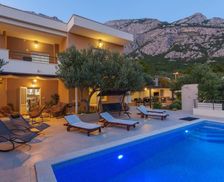 Croatia Split-Dalmatia County Makarska vacation rental compare prices direct by owner 14975581