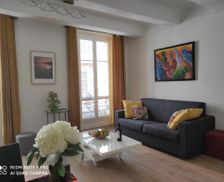 France Provence-Alpes-Côte d'Azur Antibes vacation rental compare prices direct by owner 15311077