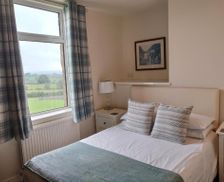 United Kingdom West Yorkshire Liversedge vacation rental compare prices direct by owner 15119768