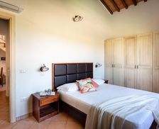 Italy Tuscany Vada vacation rental compare prices direct by owner 13958601
