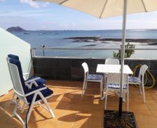 Spain Fuerteventura Corralejo vacation rental compare prices direct by owner 5644046