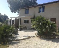 France Languedoc-Roussillon Saint-Julien-de-Peyrolas vacation rental compare prices direct by owner 14137962