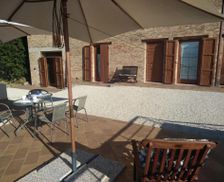 Italy Marche Urbino vacation rental compare prices direct by owner 18121303