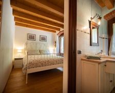Italy Veneto Negrar vacation rental compare prices direct by owner 15894927