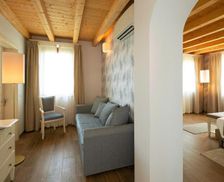 Italy Veneto Cavaion Veronese vacation rental compare prices direct by owner 18351206