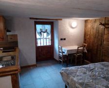 Italy Piedmont Canosio vacation rental compare prices direct by owner 18499497