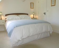 United Kingdom Gloucestershire Cirencester vacation rental compare prices direct by owner 18110492