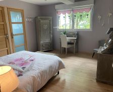 France Nord-Pas-de-Calais Guînes vacation rental compare prices direct by owner 18413502