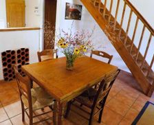 France Rhône-Alps Joyeux vacation rental compare prices direct by owner 26812190