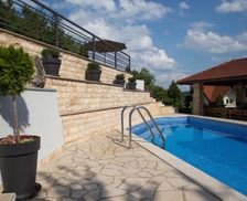 Croatia Lika-Senj County Otočac vacation rental compare prices direct by owner 27035346
