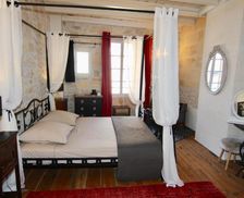 France Aquitaine Tizac-de-Curton vacation rental compare prices direct by owner 16012896