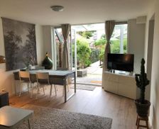 Netherlands Noord-Holland Zandvoort vacation rental compare prices direct by owner 4549553